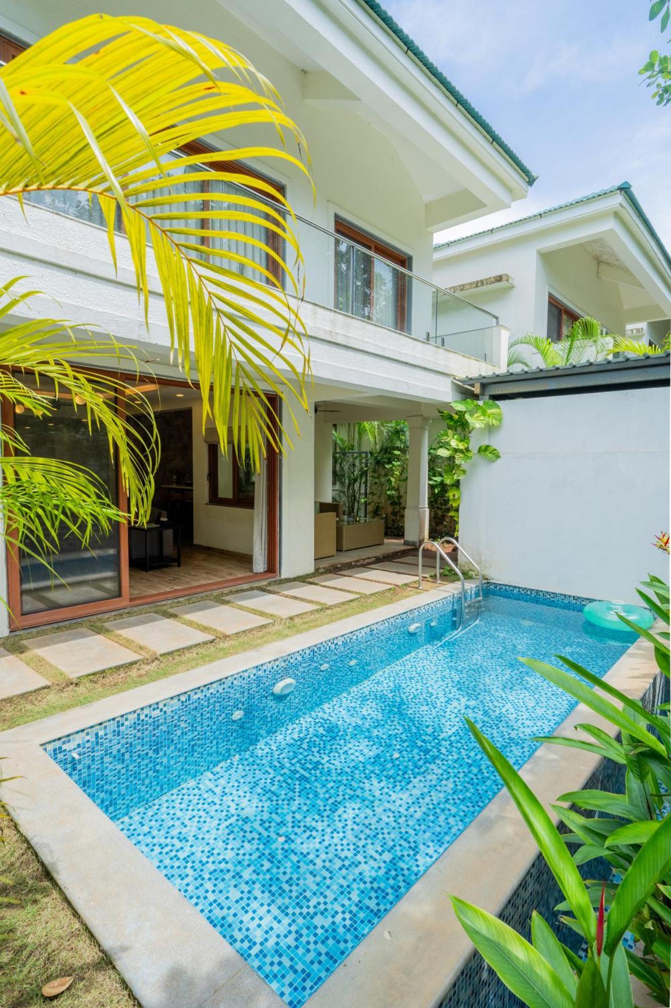 Elivaas 3 Bhk Pvt Pool & Bar - Villa Valerie Oxel Экстерьер фото